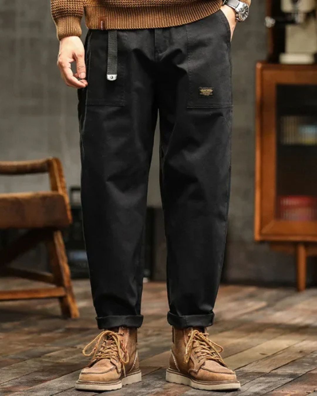 Ian | Vintage-Cargo-Hose
